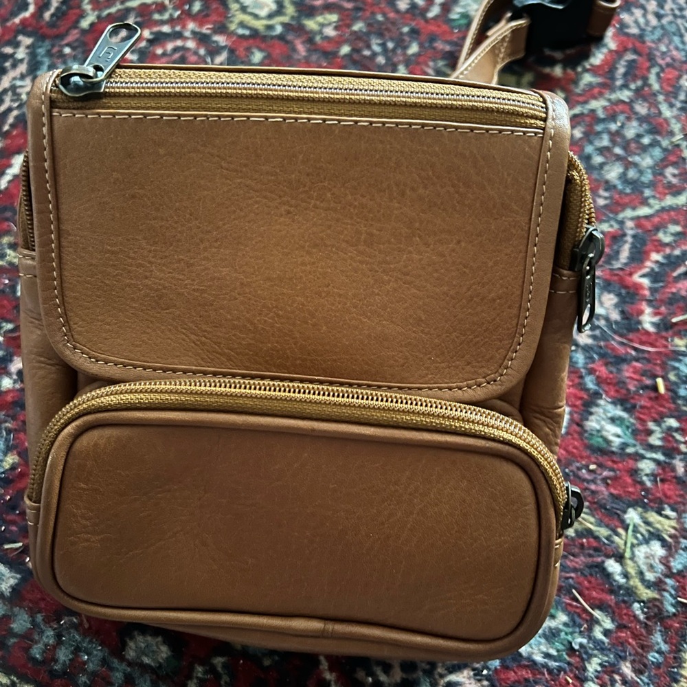 Compact Crossbody Bag in Brown 🔥unisex 🔥butt bag 🔥 Fanny pack